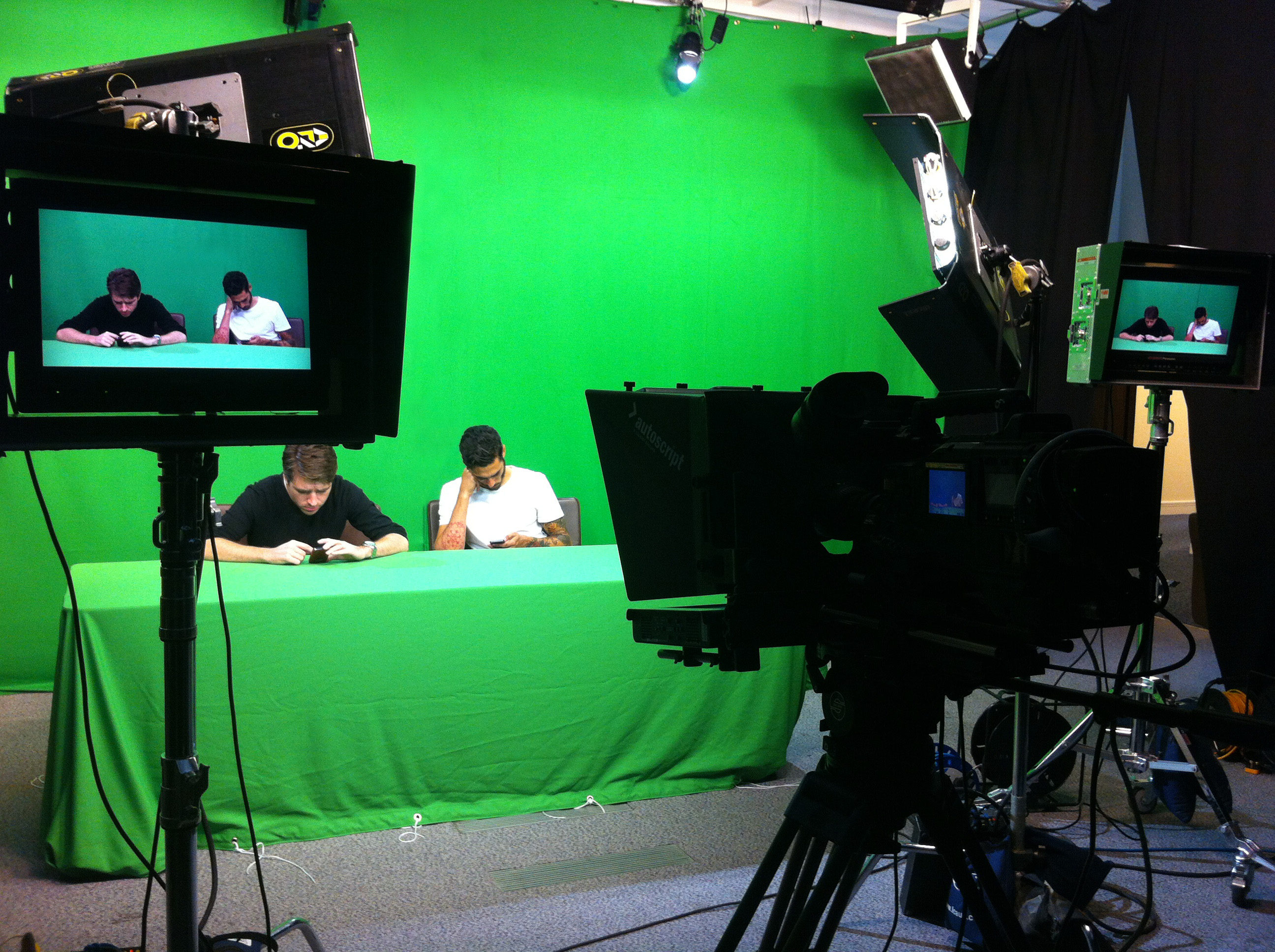 green screen Desk